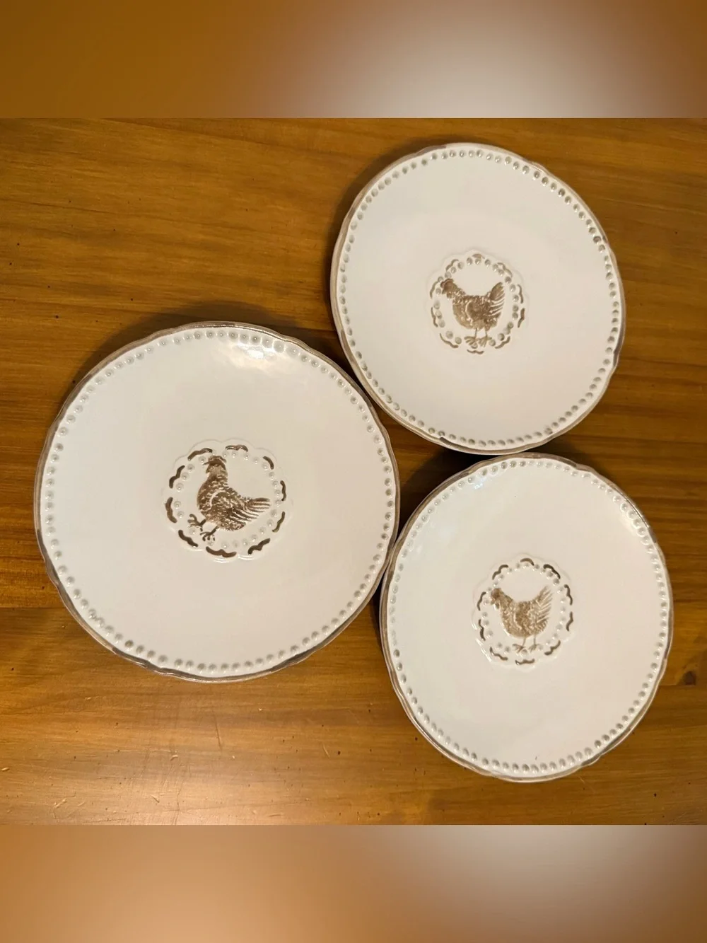 3 Pfaltzgraff Hen Coffee Mugs/ Saucer Embossed Cups Farmhouse Cottage Rooster